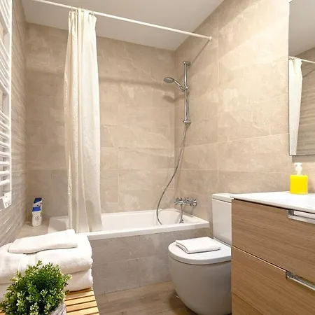-malagasunapts-citycentre Private Patio Málaga