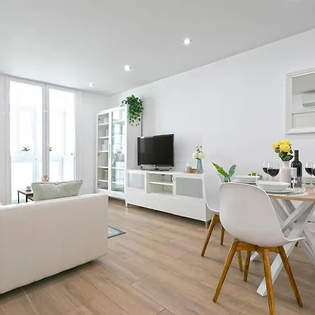 Apartment -malagasunapts-citycentre Private Patio *